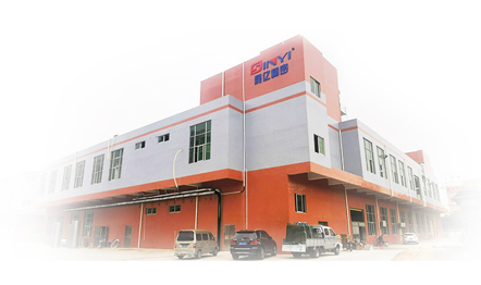 工厂扩大规模并搬迁到东莞的新工厂，占地面积为5000平方米。